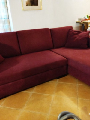 L-Shape Corner Sofa like new, burgundy color