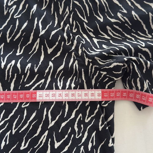 Zara men's short sleeve shirt XL like new, black print