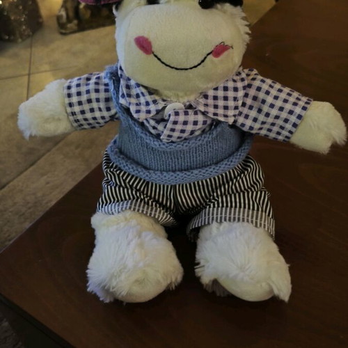 Various stuffed toys like new in excellent condition