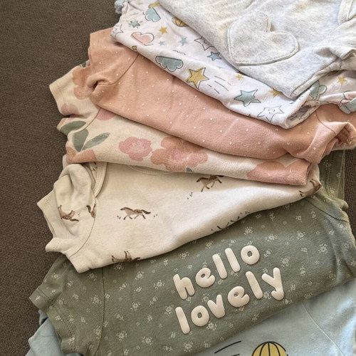 Carter's baby bodysuits, 7 pieces, 18 months