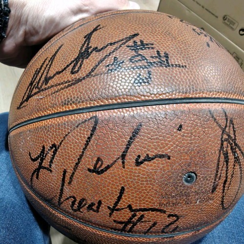 Molten basketball used with signatures of Peristeri team 1996
