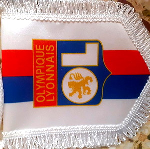 Λάβαρο Olympique Lyonnais