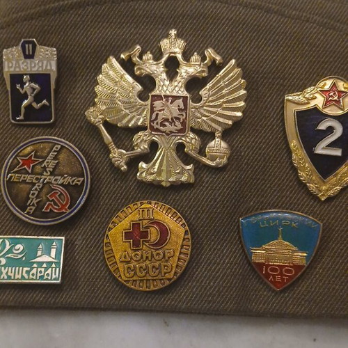 Soviet military pilotka hat with 13 badges and medals, new