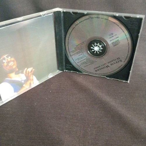 Stevie Wonder 16 Classic Love Songs CD like new