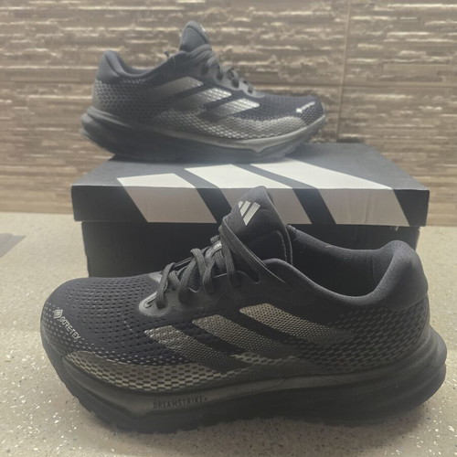 Adidas Supernova 42 2/3 Goretex new running shoes black