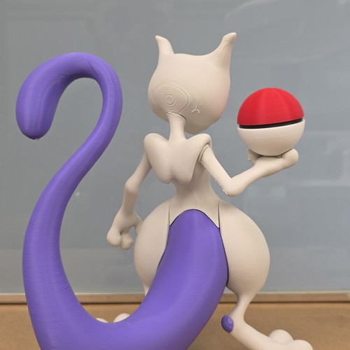 Mewtwo figure like new, 21 cm