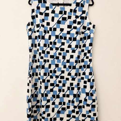 Retro dress with geometric pattern like new, fits up to 2XL