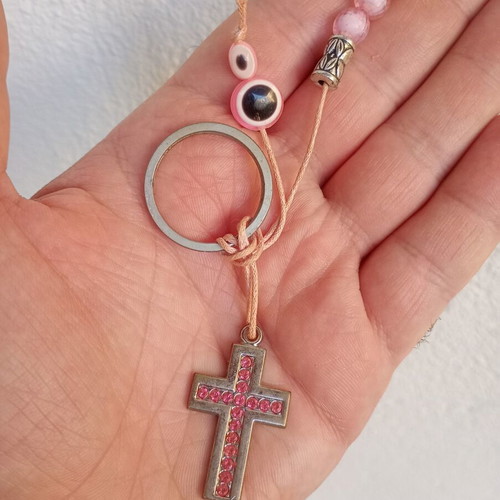 Metal cross charm keychain