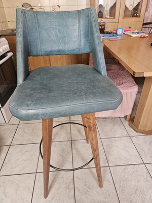 Stools used, set of 4