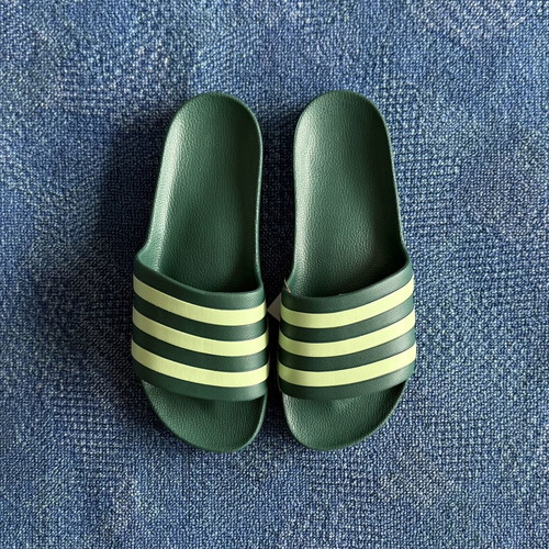 Adidas Adilette Aqua slides new, sizes 41.5 and 42.5