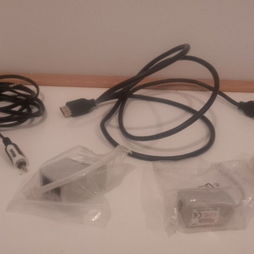 Cables, adapters and screws like new, HDMI, RCA, phone router