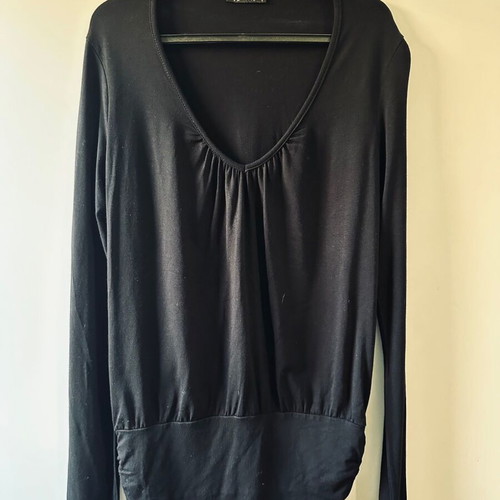 Ysatis Archive Black Blouson Top V-Neck with Shirring like new
