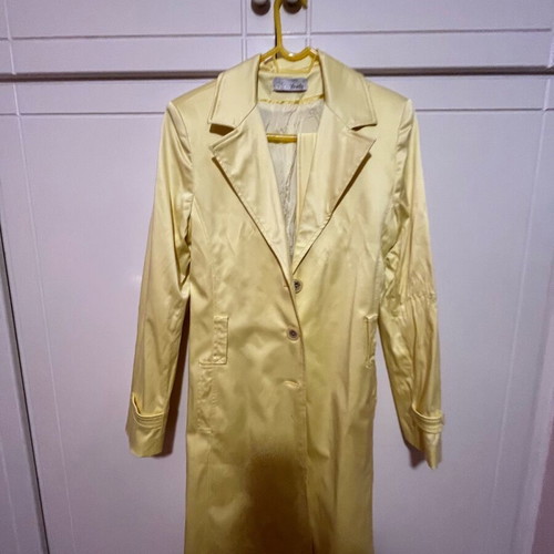 Ysatis yellow coat like new, size M
