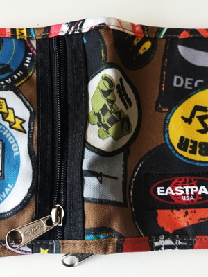 Eastpak vintage waterproof wallet with multiple compartments