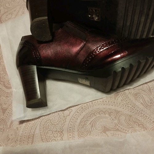 B-Soft shoes used pumps size 39 burgundy