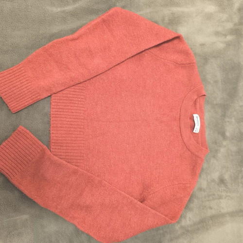 Stradivarius fuchsia crop top sweater used, size S