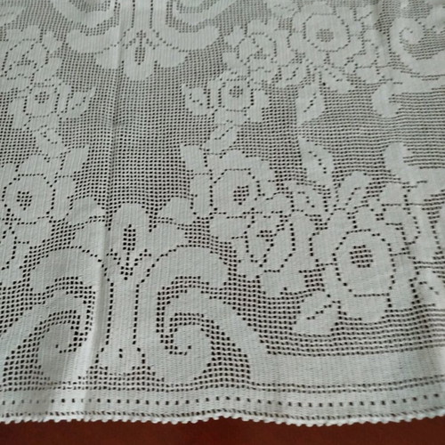 Handmade knitted table runner new, length 1 meter, width 45 cm