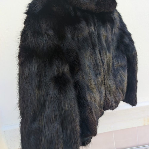 Authentic short fur bolero like new, dark brown and black