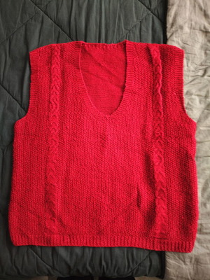 Knitted wool men's vest used, red, size L