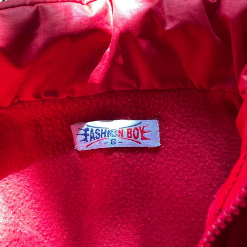 Sleeveless jacket for boy 6 years old used, red