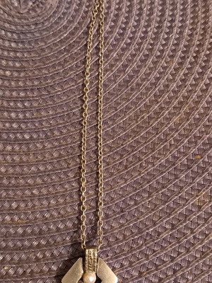 Silver matte pendant necklace