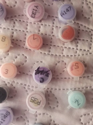Acrylic paints set of 23, like new, various shades