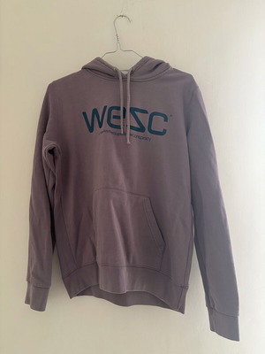 Wesc hoodie used, size Medium, purple