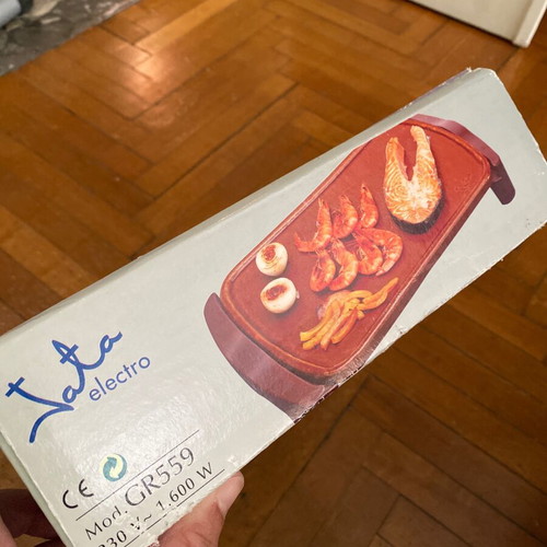 Jata 559 Terracotta Grill 1600W Like New, Pyroceramic Plate