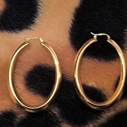 Gold 585 Oval Hoop Earrings like new with Modern Design