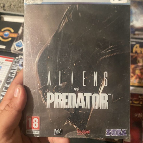 Alien vs Predator Steelbook PC game, good condition