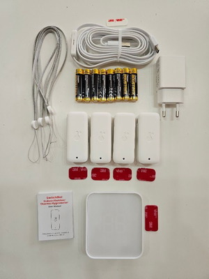 SwitchBot σετ 4 θερμομέτρων και υγρομέτρων με Hub 2
