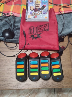 Buzz! World Quiz PS3 game used with 4 wired and 4 wireless buzzers