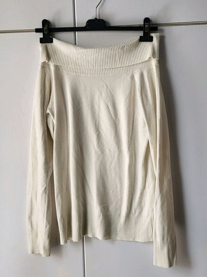 Off-shoulder cream blouse like new, size small-medium