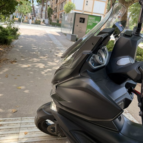 Kymco Xciting 400i 2021 scooter like new, Noodoe system