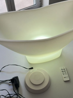 Rgb illuminated champagne bucket like new with remote and charging base