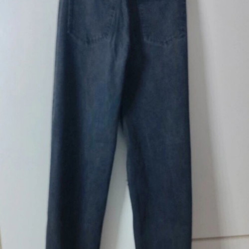 Bershka black jeans size 36 with knee rips like new