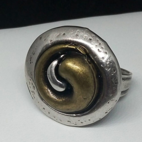 Handmade two-tone statement ring spiral yin yang new