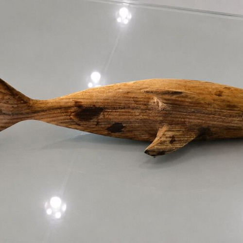 Wooden dolphin sculpture handmade, 23 cm, used