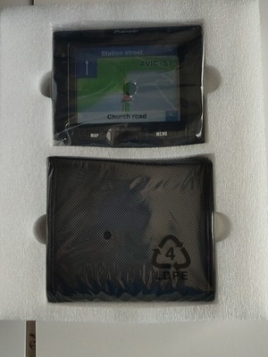 Pioneer AVIC-S1 Portable GPS Navigation New Full Set