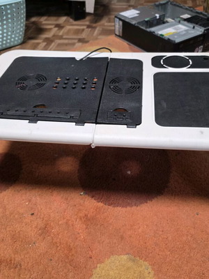 Folding laptop table like new with adjustable legs and ventilation