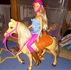 Barbie κούκλα και άλογο