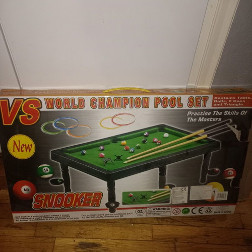 World Champion Pool Set board game like new
