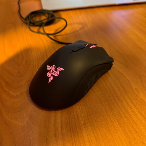 Razer Deathadder Elite wired gaming mouse like new