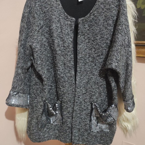 Italian wool cardigan Aerfan like new with sequins gray