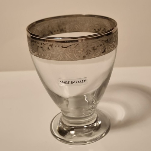 Set of 6 new Italian water glasses with rim design