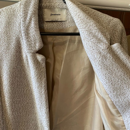Stradivarius women's coat size S beige like new