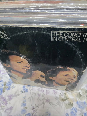 Pop LPs used, pack of 4