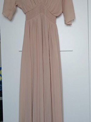 Lynne dress like new, size 40 medium, elastic waist