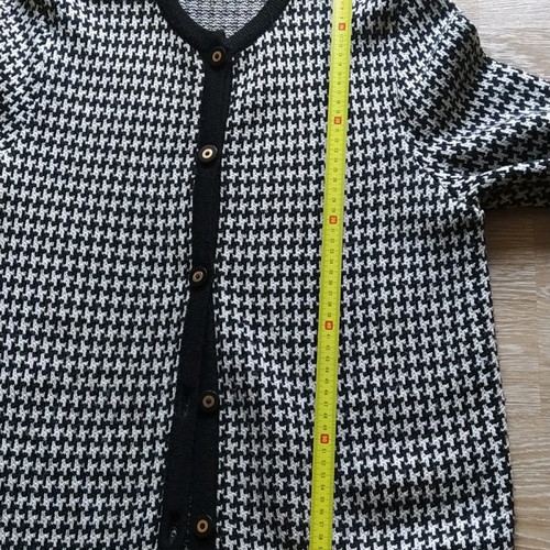 Knitted wool cardigan pied de poule used, women's size L