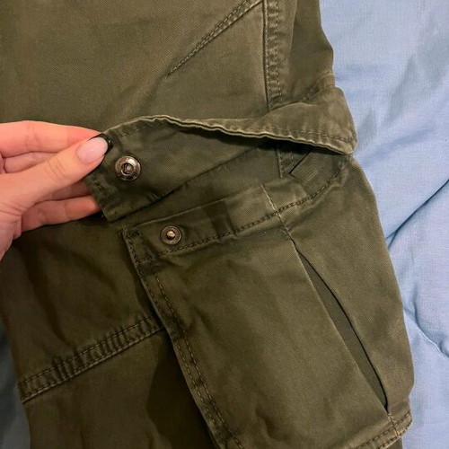 Cargo pants olive with pockets, like new, size 32